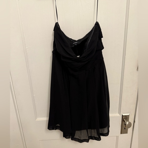 Express Black Strapless mini Dress with zipper closure - Picture 9 of 9